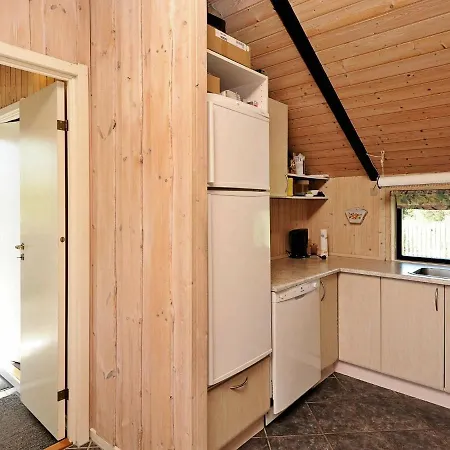 Three-bedroom Holiday In Borkop 15 Egeskov